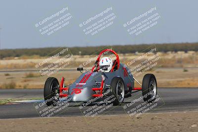 media/Oct-29-2022-CalClub SCCA (Sat) [[e05833b2e9]]/Race Group 1/Qualifying (Sweeper)/